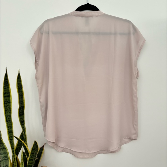 NWOT Forever 21 V-Neck Sheer Blouse - Picture 7 of 7